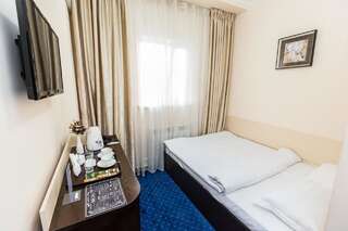 Мини-отель Отель «Салем» на Абая Алматы Двухместный номер эконом-класса с 1 кроватью-1
